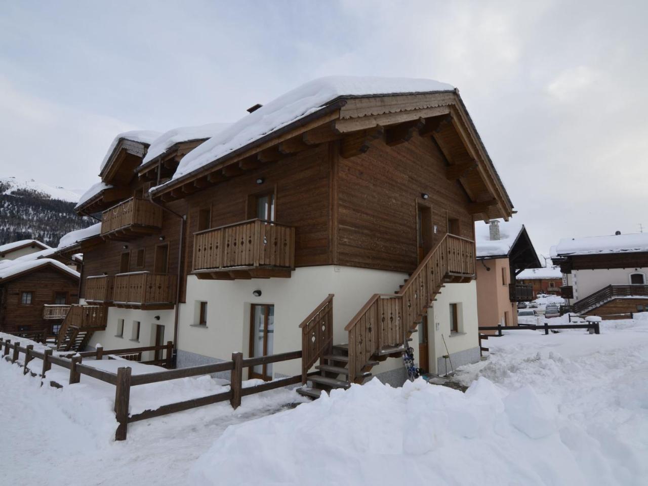 Belvilla By Oyo Baita Amalia Livigno Eksteriør billede